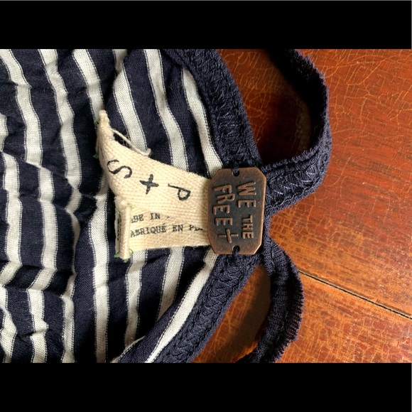 Free people trapeze tank - flowy coverup - Picture 2 of 3